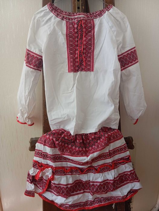 Український костюм для дівчинки