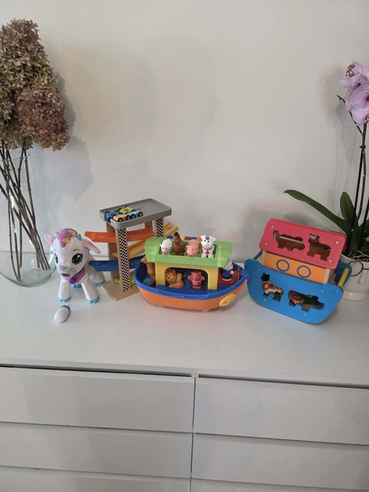 Zestaw zabawek dzieciecych