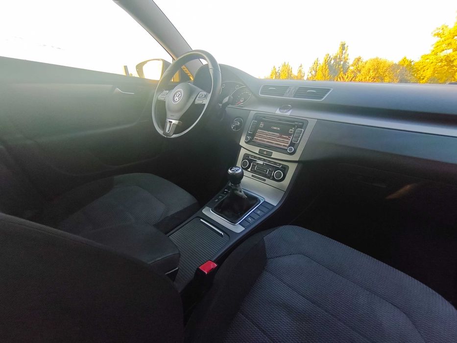 Volkswagen Passat Variant 2.0 TDI 140 cv | 2011 | 240.000 km