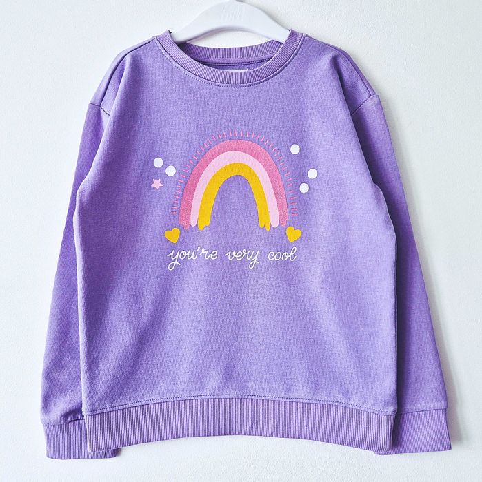 Fioletowa bluza z brokatową tęczą Sinsay 122