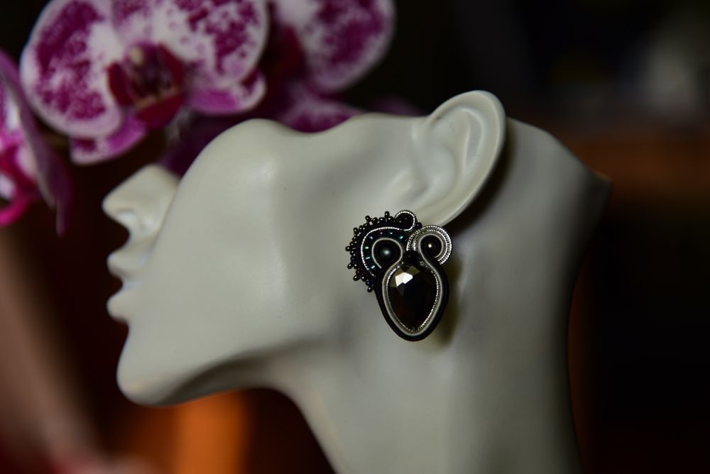 Mini kolczyki /klipsy sutasz