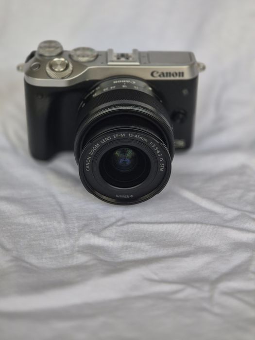 Canon eos-m 6 + lente 15-45