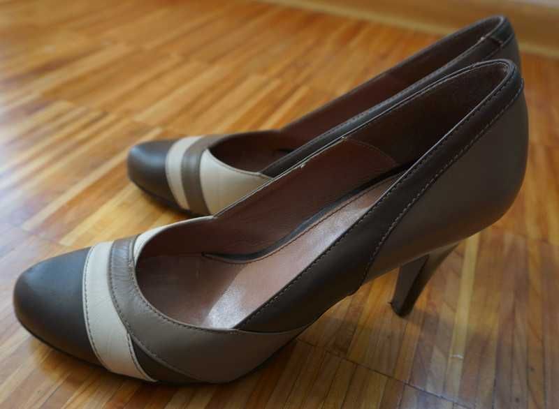 ESKA Czółenka Szpilki 38 25 cm Skóra naturalna Półbuty Taupe