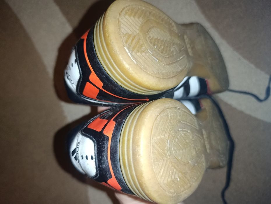 Кросовки для футбола, бутси Adidas  розмір 33