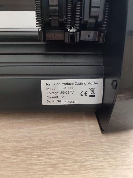 Nowy ploter tnący