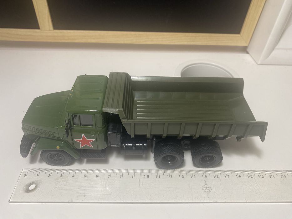 Kraz 6510 model 1:43 soviet Autotime wywrotka Rosja