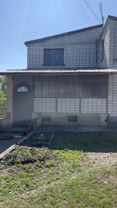 Продається будинок в центрі с.Бродецьке