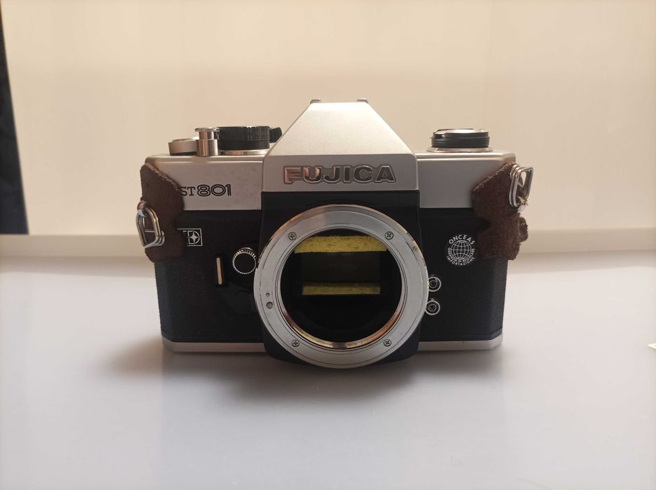 Belo exemplar FUJUCA máquina analógica  35 mm Excelente estado geral