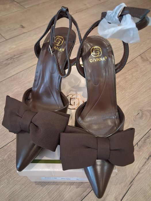 Czółenka damskie czekoladowe r39