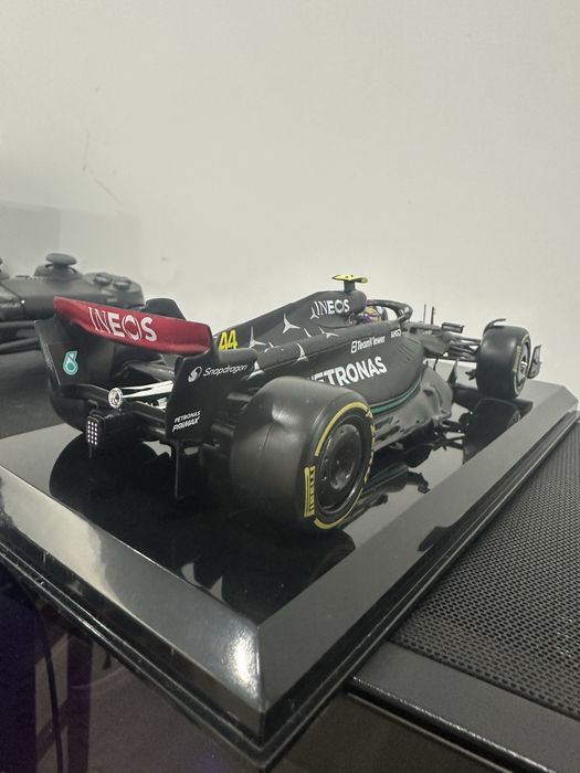 Mercedes F1 W14 Lewis Hamilton 1/24