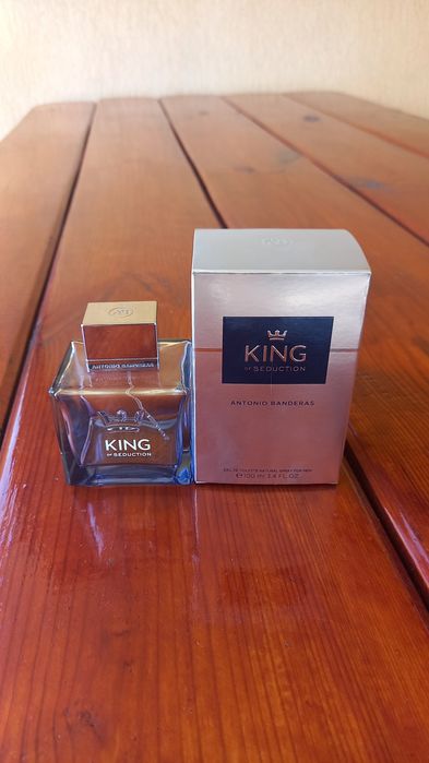 Оригинальные флаконы  от парфюмов Lalique ,King