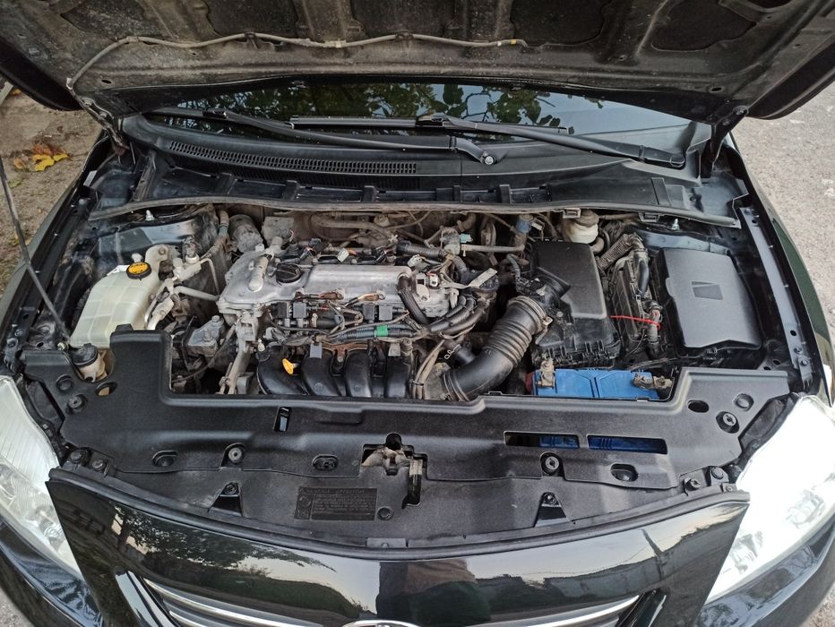 Toyota Corolla 2008 в хорошем состоянии