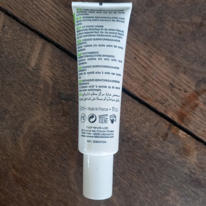Nowy krem zeniac lp 30 ml Noreva idealny na tradzik