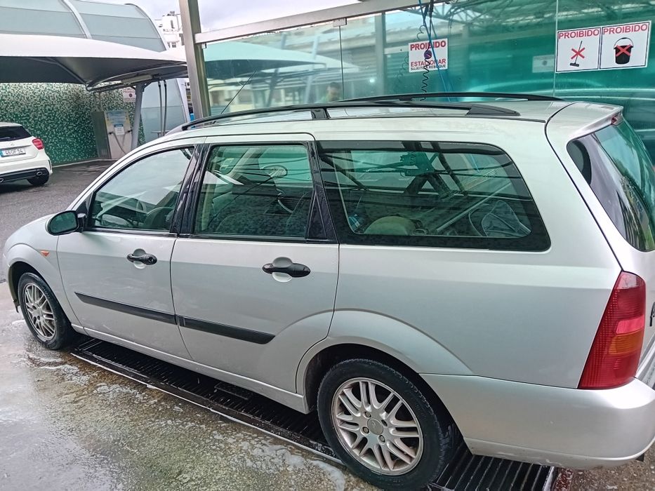 Ford Focus 2001...455108415172782081