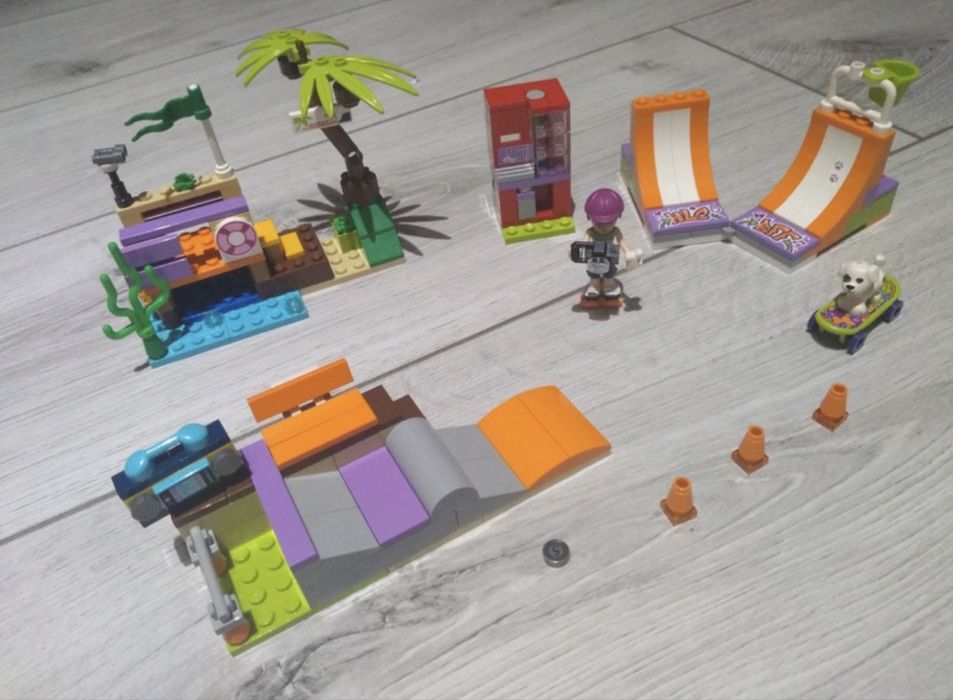 Zestaw lego skate park