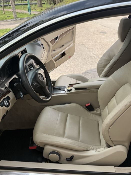 Mercedes-Benz  2,2CDI 2010год IDEAL