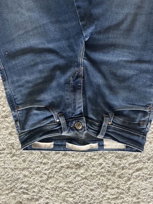 Джинси Guess , розмір 25 , одягала декілька разів, стан нови