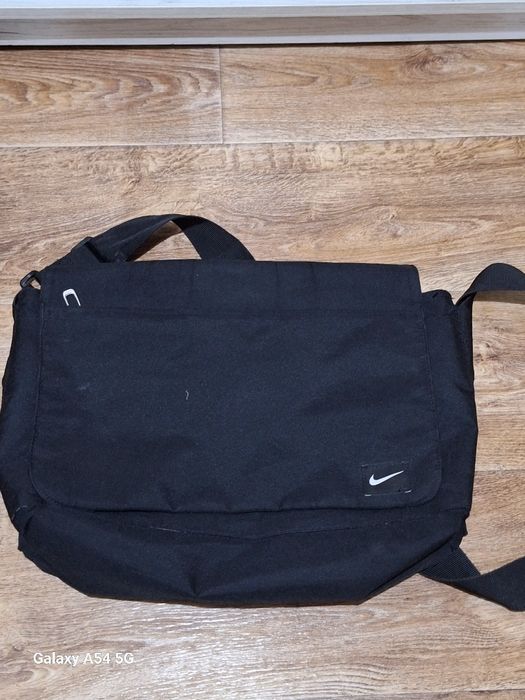 Сумка під ноутбук