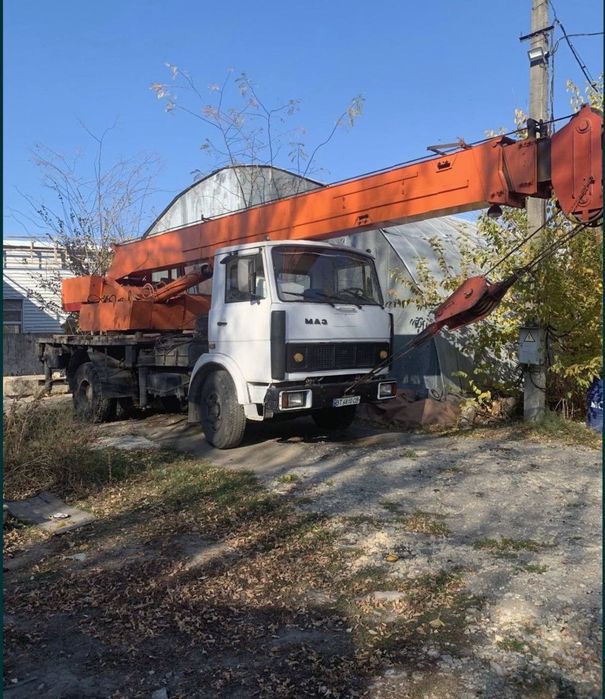 Автокран 15/18 тонн 21 метер услуги аренда