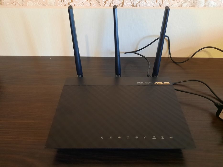 Роутер Asus RT-AC66U, Dual-Band Wi-Fi Gigabit Router асус