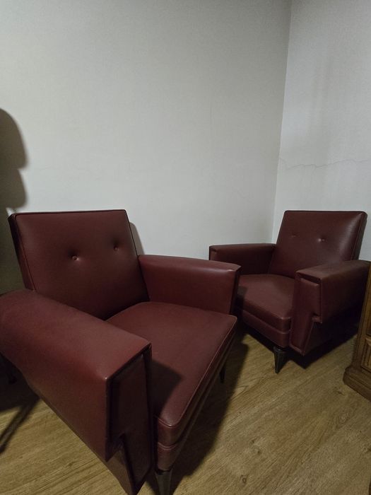 Poltronas /Cadeirões