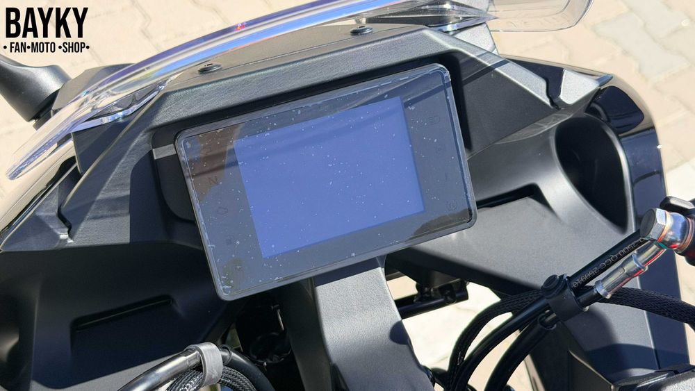 Мотоцикл CFMOTO 250SR Lite