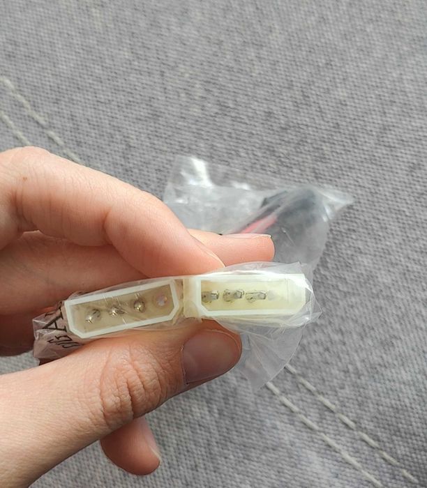 Кабель живлення для відеокарти 6-pin to 2x4-pin F Molex (S0111) Kingda