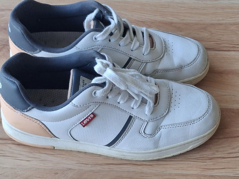 Snakersy chłopięce Levis