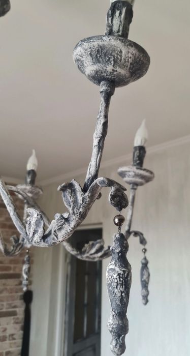 Люстра ручної роботи