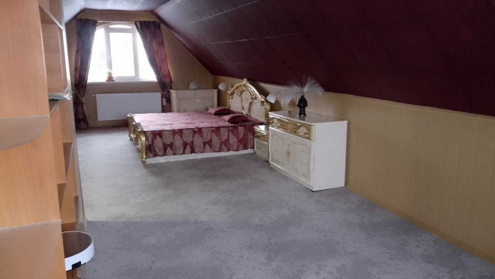 Здам на довгий термін будинок в Івано-Франківську по вул. Січинського.