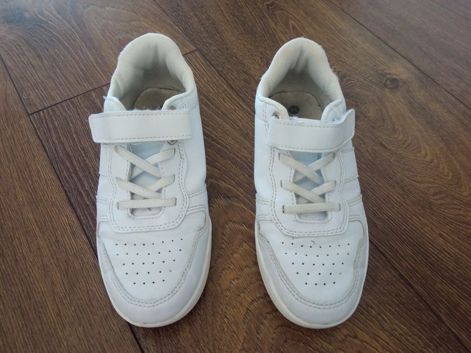 Adidaski na rzep rozm. 34