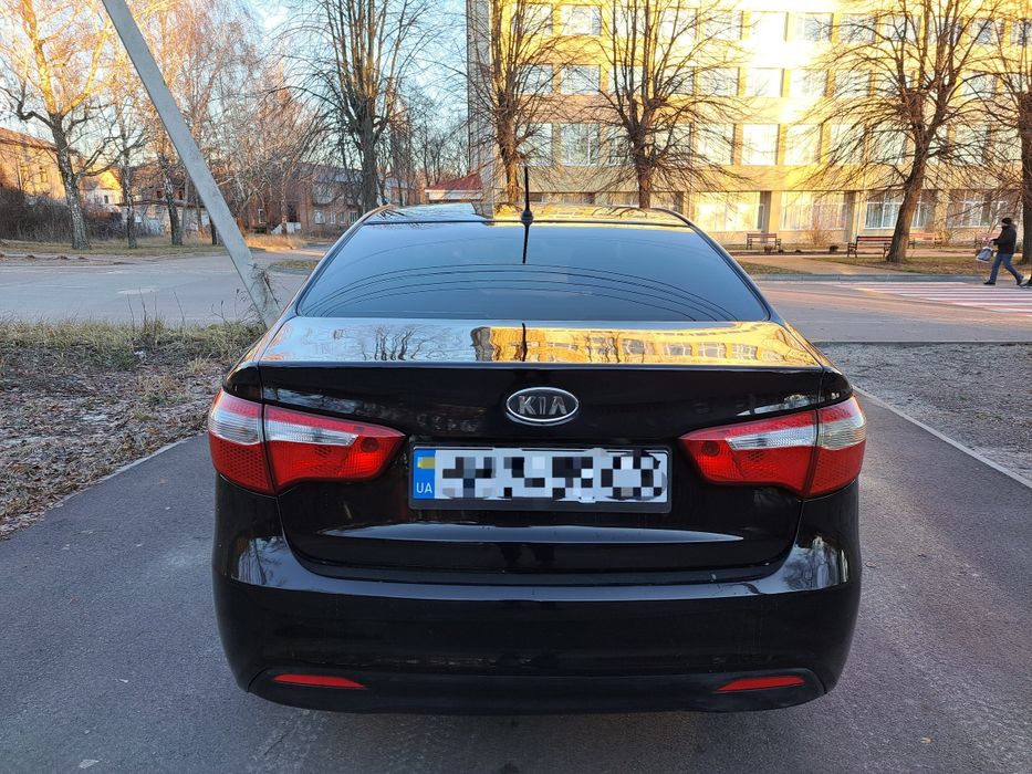 Kia Rio 3 2011 року, 1.6 MPI Газ/бензин, комплектація Prestige