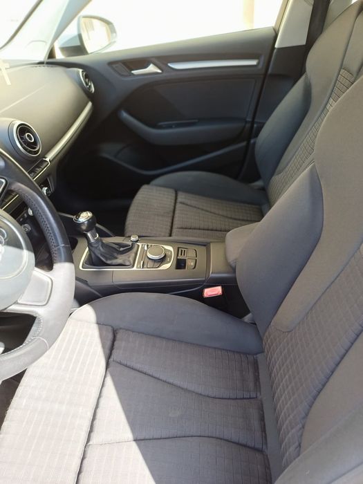 Audi A3 2.0 TDI S line Sportpaket foto 3