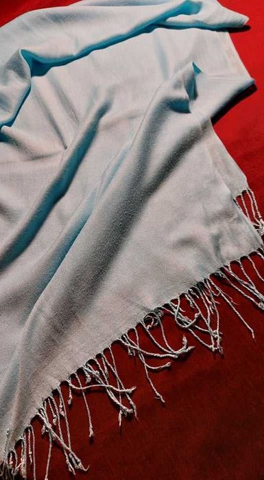 Bawełniany błękitny szal 75x200