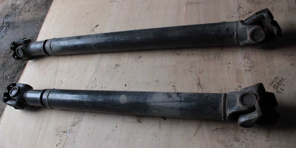 Кардан Карданний вал для тягача (різної довжини)