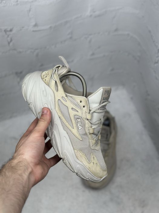 Жіночі спортивні кросівки Fila 38p