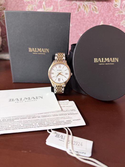 Продам часы Balmain