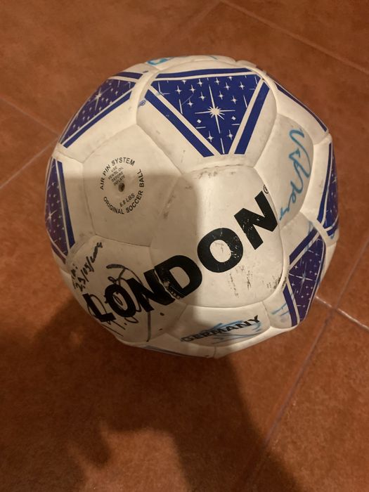 Bola fitebol com assinatura jogadores fcp 2004