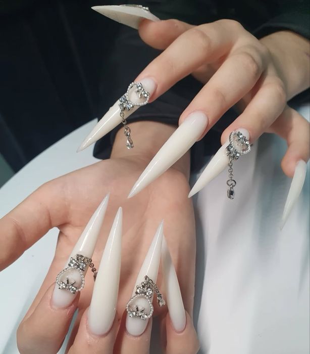 Наращивание ногтей.Маникюр.Центр