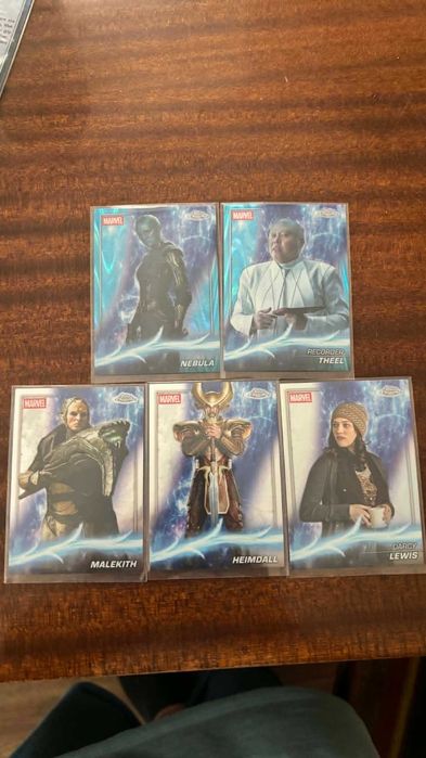 Karty Marvel Topps Chrome Zestwa 15 kart