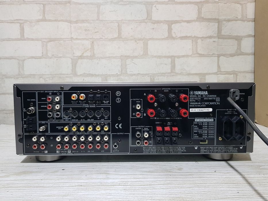 5.1AV ресивер Yamaha RX-V 596+1,5х105Вт б/у з  Німеччини