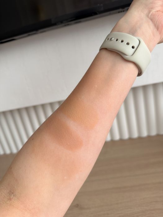 Podkład Make Up Factory Velvet Lifting i Luminous Serum