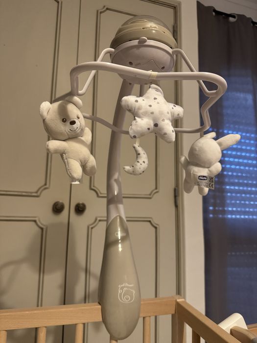 projetor de berço