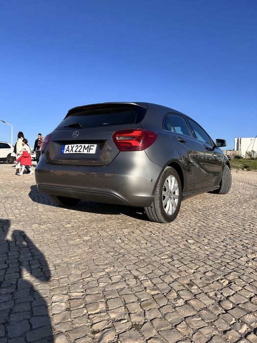 Mercedes-Benz A180 d | Pneus Novos | Manutenção Recente — photo 2