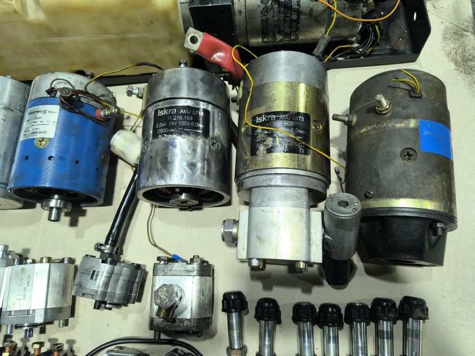 Електро двигун на гідроборт