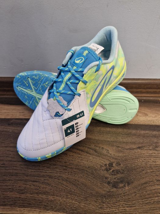 Kipsta Ginka Pro halówki futsal Decathlon r.41 NOWE!