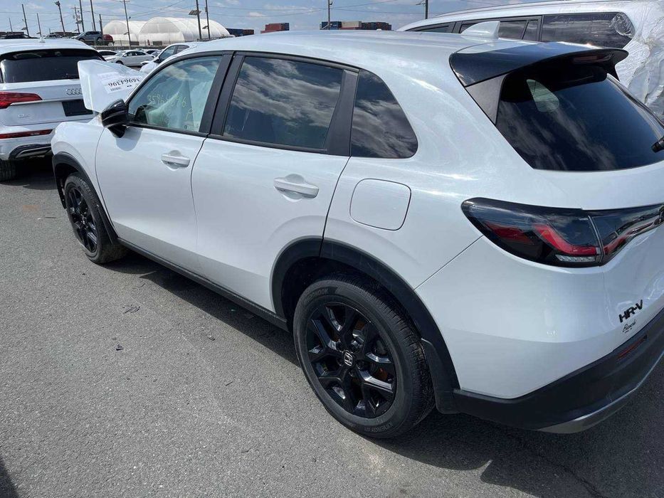 Honda hr-v 2023 задня чверть ліва