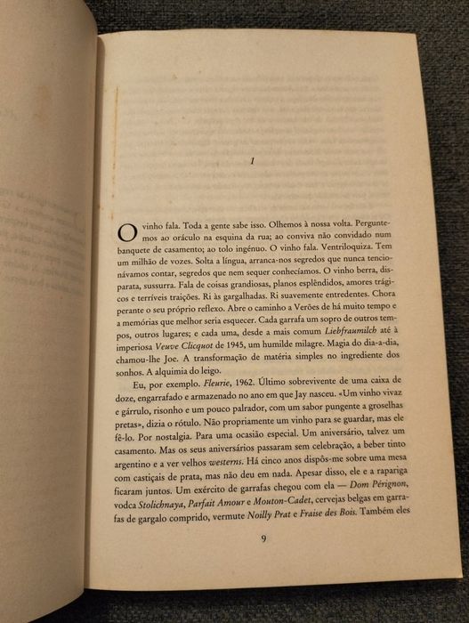 "Vinho Mágico" Joanne Harris