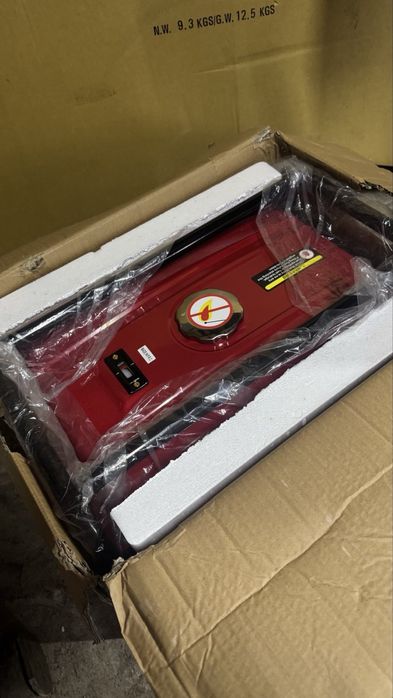 Продам новий генератор із за кордону