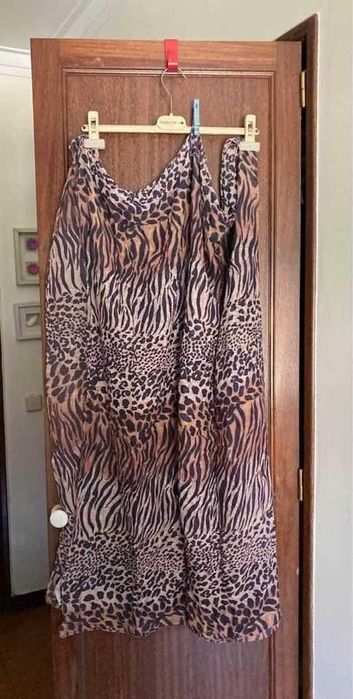Selling 3 bathrobes. Unit price.